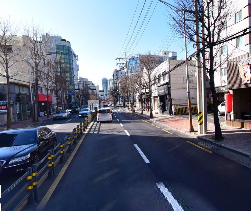 부산 수영구 남천동 광안리 해수욕장 사거리 메인 코너 대형 평수 상가 1층 58평 월세 매물번호 10261 사진 1