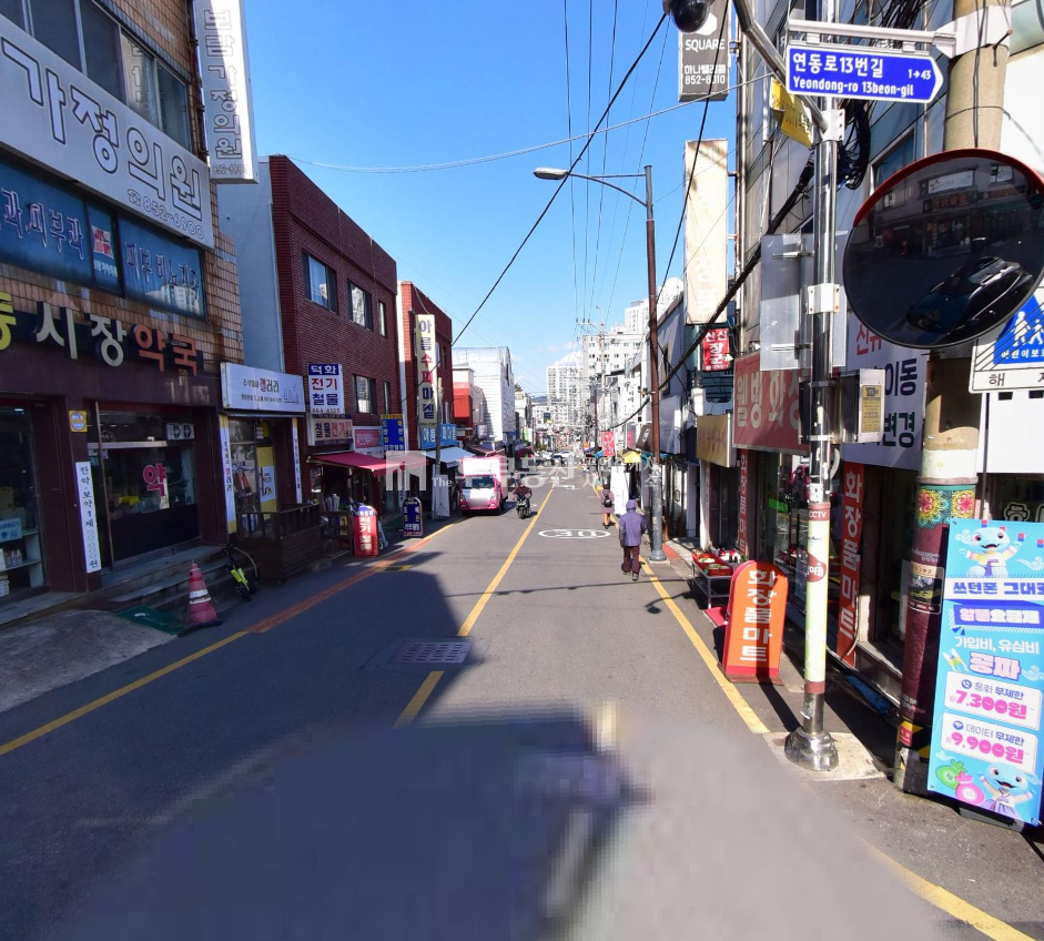 부산 연제구 연산동 연동시장 코너 프랜차이즈 치킨집 저렴하게 양도 양수 월세 매물번호 11623 사진 1