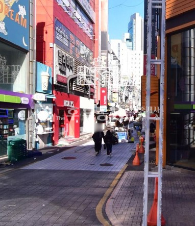 부산 부산진구 부전동 서면시장 먹자골목 전면 넓은 1층 10평 소형상가 월세 매물번호 12016 사진 1