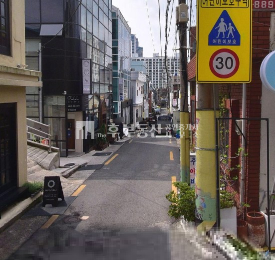 부산 부산진구 전포동 전포사잇길 분위기 좋은 카페 위스키바 추천드려요 월세 매물번호 12368 사진 1