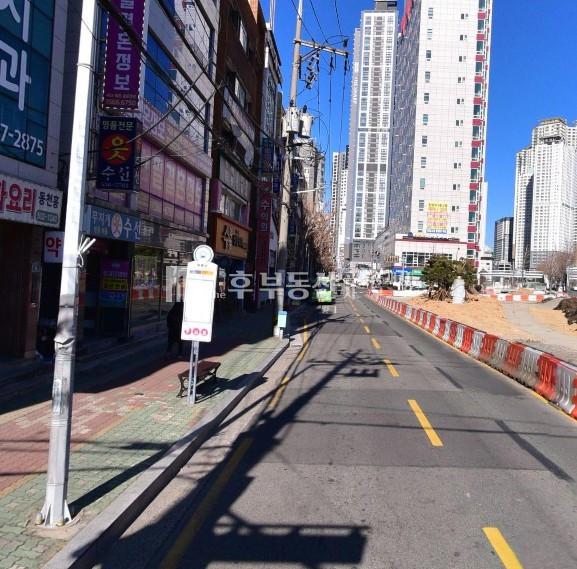 부산 동래구 온천동 명륜역 부근 1층 10평 무권리 소형상가 월세 매물번호 12400 사진 1