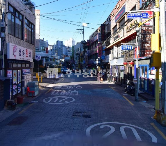 부산 수영구 수영동 수영 메인상권 일반음식점으로 추천드리는 약 40평 1층 상가 월세 매물번호 12450 사진 1