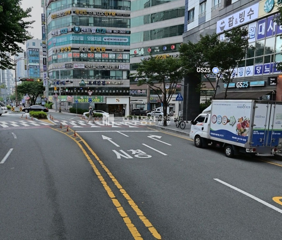 부산 연제구 연산동 101동 (무권리) 시청 메인 1층 8평 확실한 광고 효과 프랜차이즈 추천 월세 매물번호 12940 사진 1