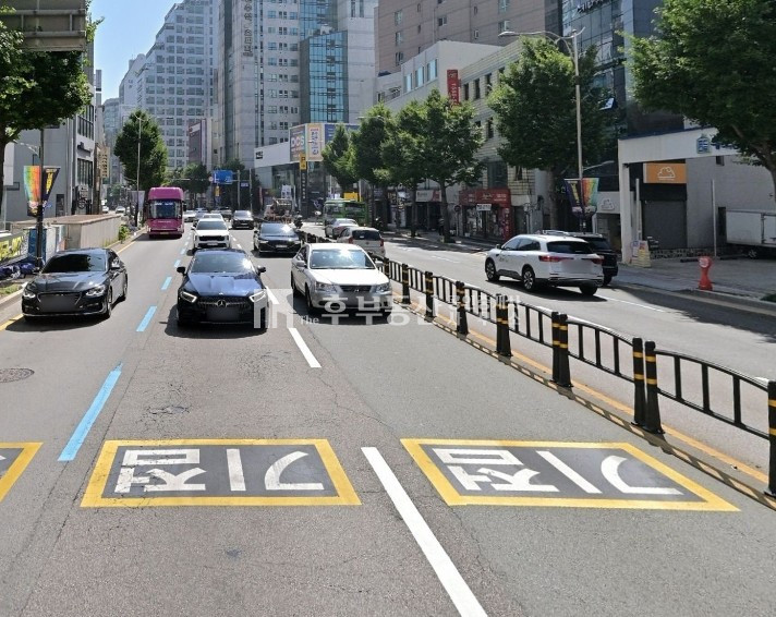 부산 남구 대연동 A동 대연동 대로변 무권리 1층 약 18평 다양한 업종 가능 월세 매물번호 13065 사진 1