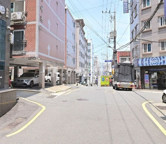 부산 수영구 광안동 광안역 부근 주택개조상가 2층주택 전체 사용 합 49평 월세 매물번호 12883 사진 1