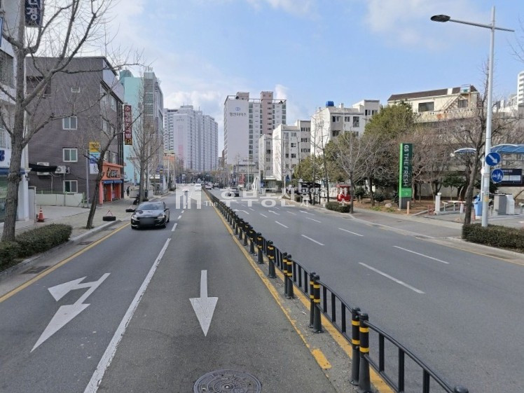 부산 동래구 명장동 명장역 대로변 전용 약 80평 크기 임대료 저렴한 학원 추천 월세 매물번호 13451 사진 1